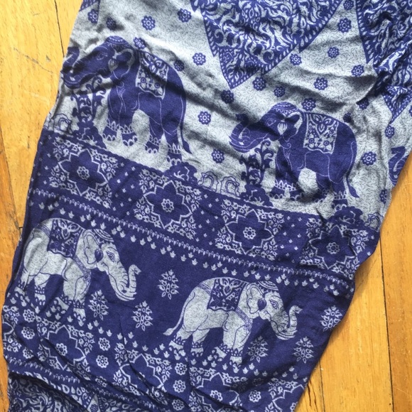 Elephant Harem Pants 🐘 - Picture 4 of 4